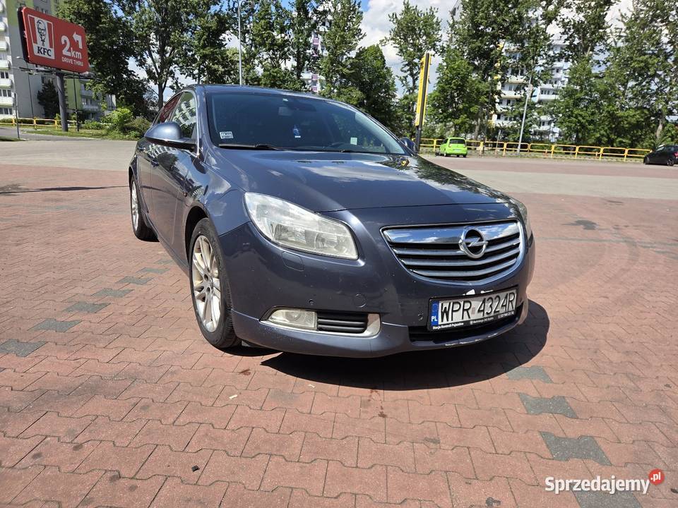 Sprzedam opla insignie 20 turbo 220koni benyzna Insignia
