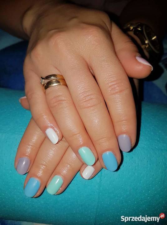 Manicure hybrydowy Brwinów uroda