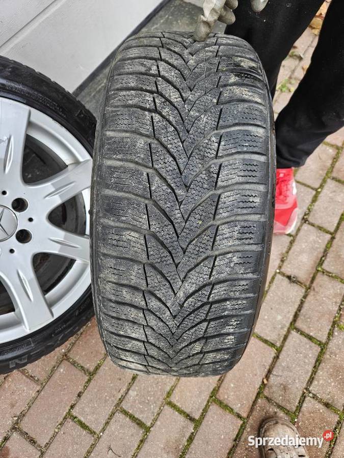 KOŁA FELGI Mercedes Eklasa 2255017 98V Samochodowe Jonkowo