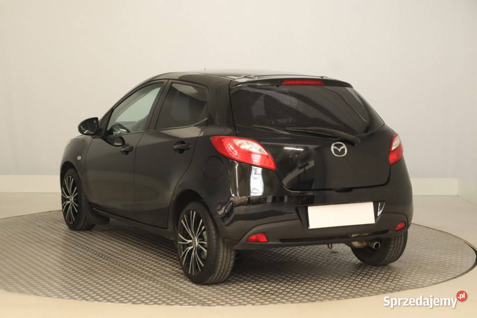 Mazda 2 13 i