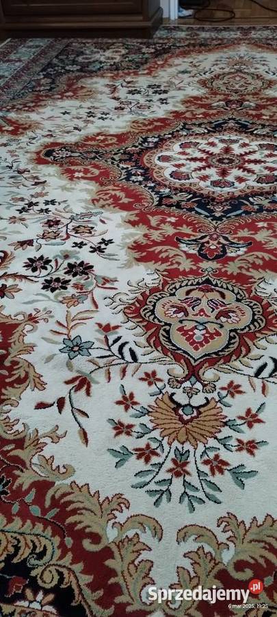 Dywan marki Dywilan Królewski beż 300x400