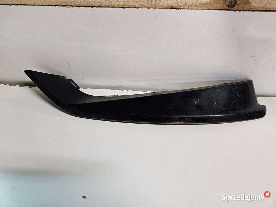 BMW 3 GT F34 SPORT LISTWA KRATKI PRAWY PRZÓD osobowe