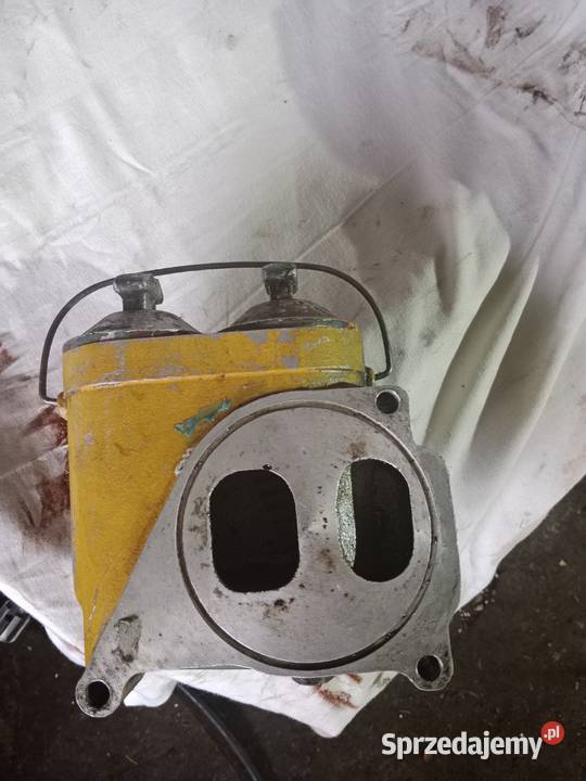 korpus obudowa filtr hydrauliczny ursus c 385 nieuszkodzony Skarszewy