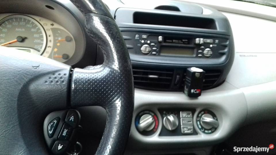 Nissan Almera Tino 22 diesel centralny zamek