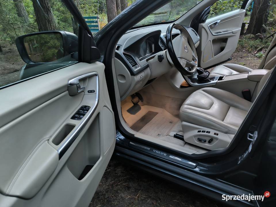Sprzedam Volvo XC60 D4 200 wersja Polestar gniazdo AUX Warszawa sprzedam