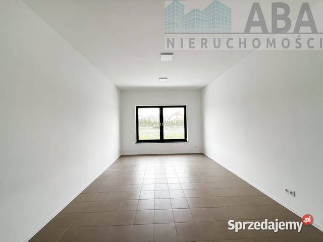 Budynek komercyjny w centrum Kleczewa Kleczew