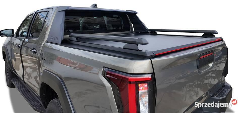 Roleta Toyota Hilux Travo 2026 z rollbar osobowe