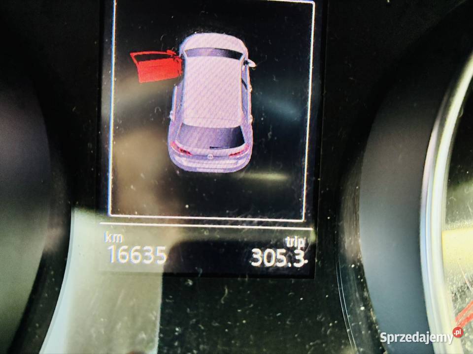 Sprzedam volkswagen Golf 7 2015 12 tsi przebieg Volkswagen dolnośląskie Kłodzko