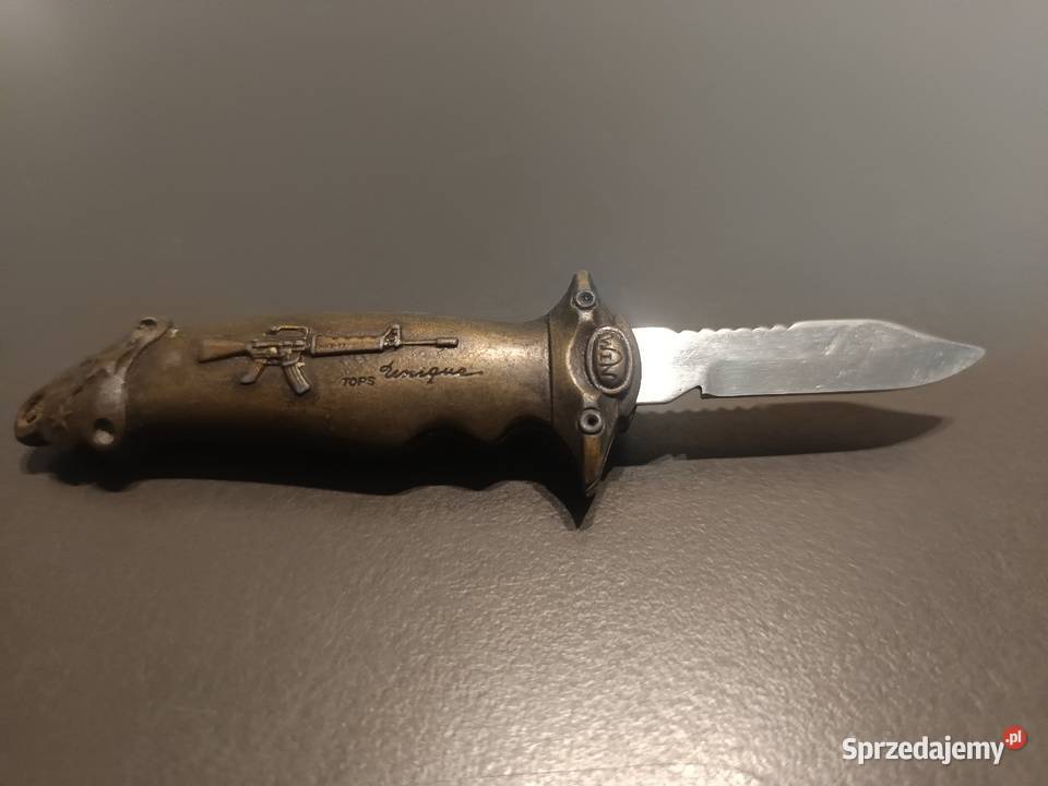 Stary miniaturowy brelok wysuwany nożyk sprzedam