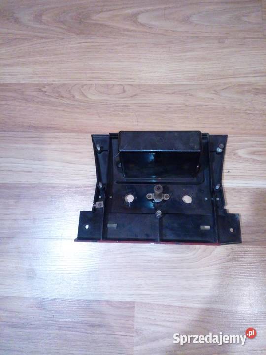 Skoda 100 deska rozdzielcza popielniczka deski rozdzielcze, konsole