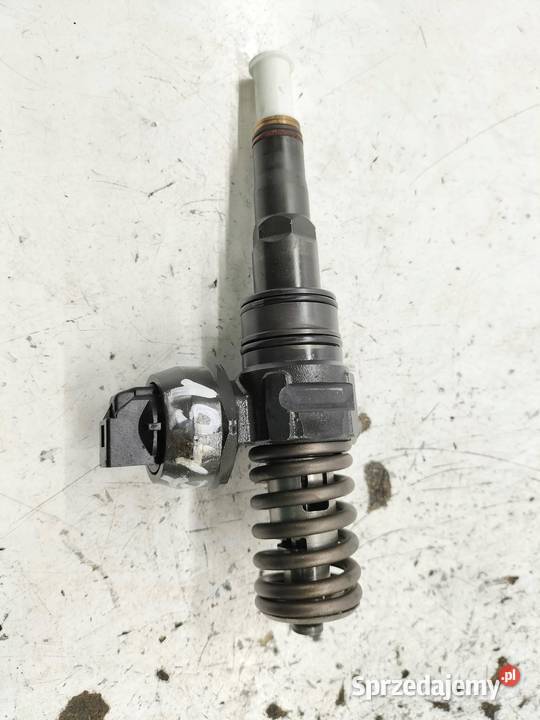 POMPOWTRYSKIWACZ 038130073AG 0414720215 19 TDI sprzedam