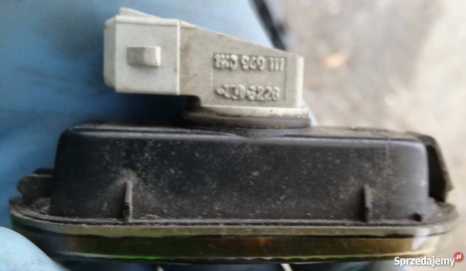 Kierunkowskaz boczny Caddy Passat B4 kierunkowskazy Części Jaworzno