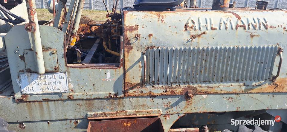 Ładowarko koparka AHLMANN Syców