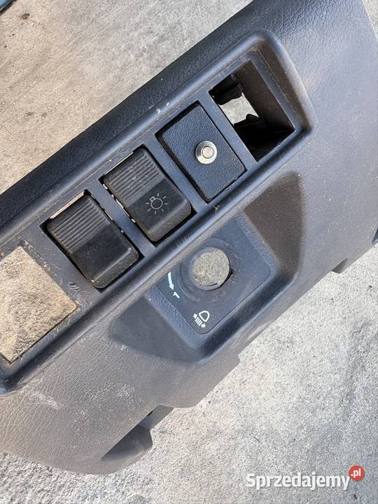 OsłonaPlastik pod kolumnę kierowniczą Polonez Pułtusk