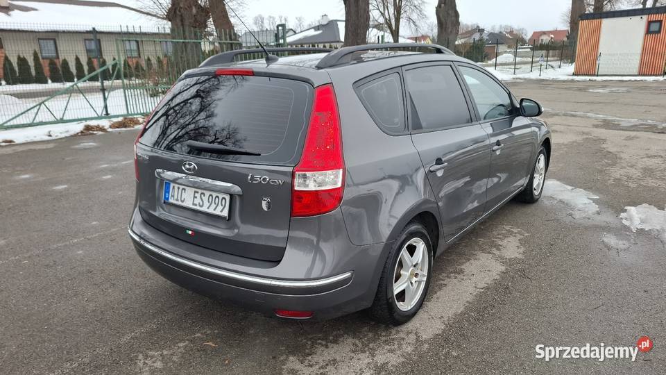 Hyundai i30 cw 16 benzyna 2008r z Niemiec 187000km Jarosław