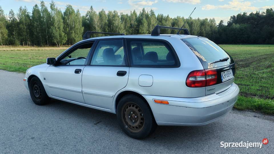 VOLVO V40 19D blacharce V40 Gorzkowice