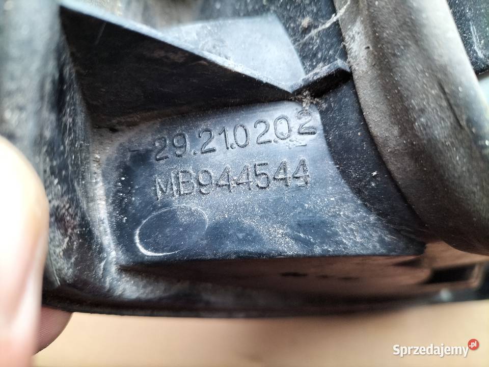 LAMPA TYŁ TYLNA PRAWA MITSUBISHI CARISMA lubelskie Kamień-Kolonia sprzedam