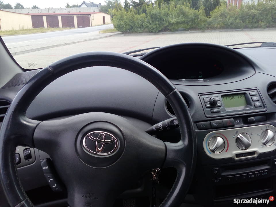 super toyota yaris elektryczne szyby Radom sprzedam