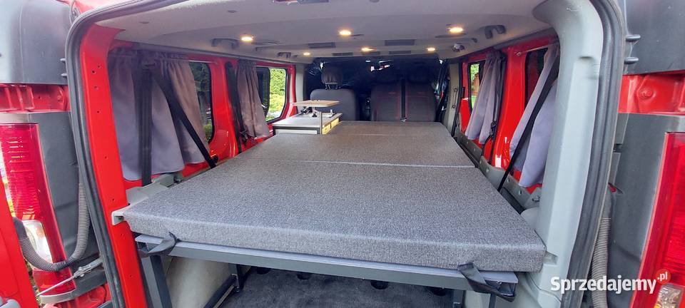 Renault Trafic Campervan 20 L1H1 9 osobowy klima śląskie Czernica