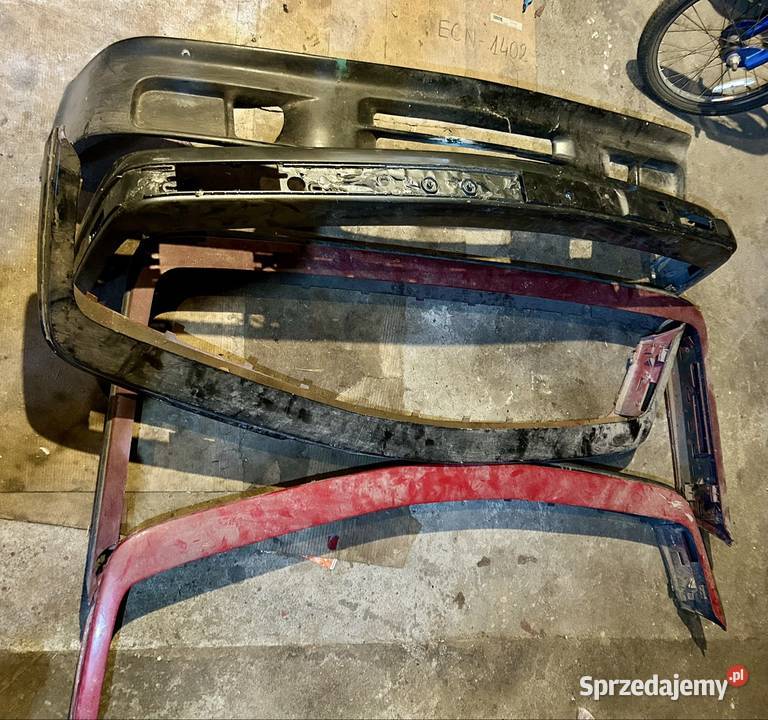 Zderzaki przód tył e30 BMW osobowe Wola Baranowska