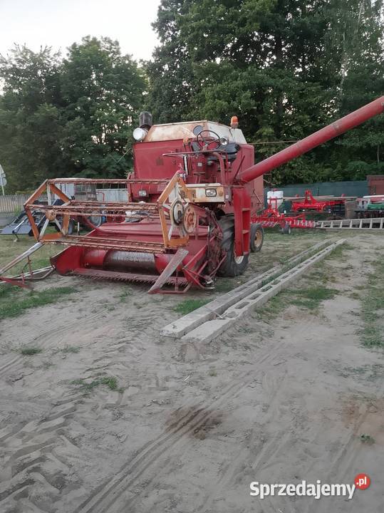 Kombajn zbożowy international 321 Wyszanów
