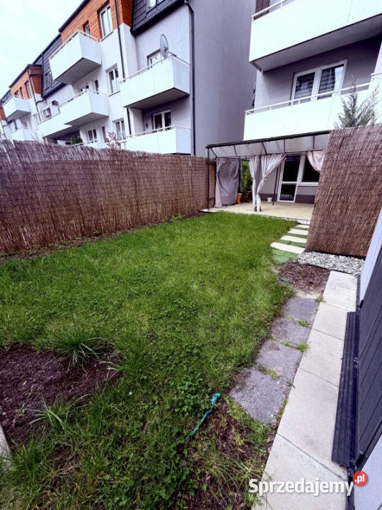 Słoneczne mieszkanie z oazą zieleni Smolec