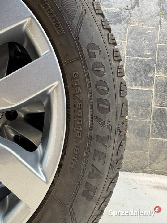 Opony zima 20555162021 16cale świętokrzyskie Raków sprzedam