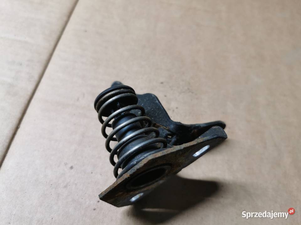 Zamek Rygiel sprężyna maski bmw e60 e61 0310 Rok produkcji 2006 Międzychód