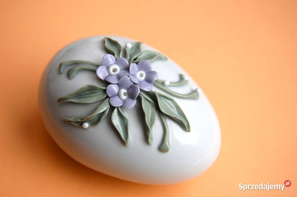 Jajko pisanka kwiaty relief porcelana Ćmielów Lublin