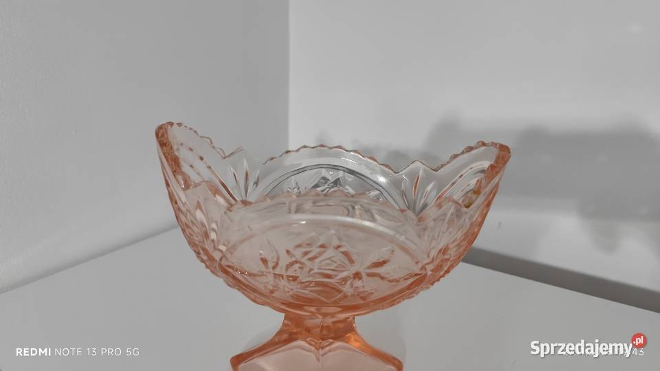 Szkło Kolorowe Żardiniera z Różą HZG Ząbkowice dolnośląskie Wiązów