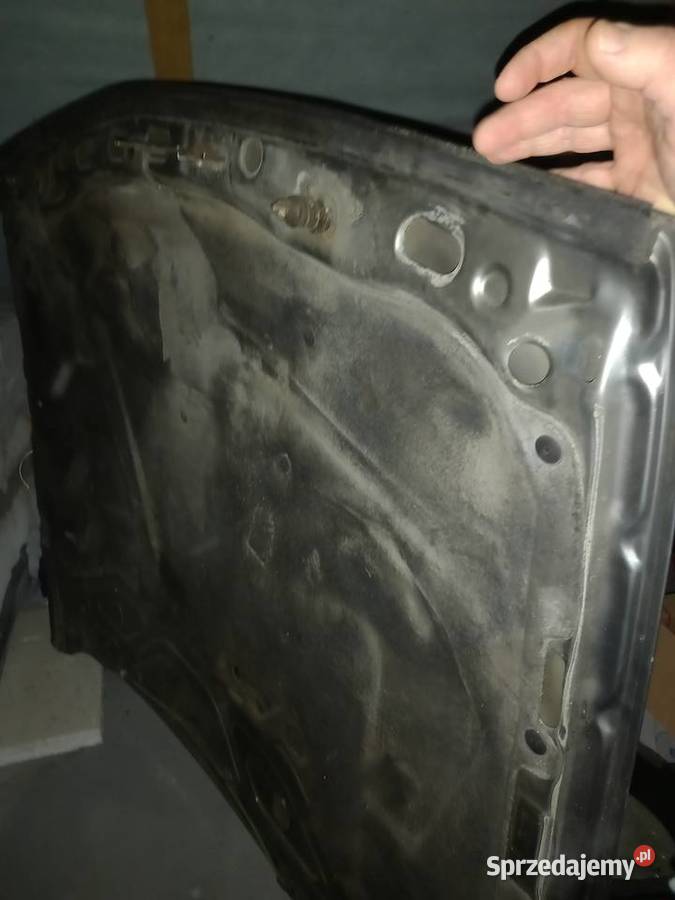 Maska Audi 100 C3 typ 44 Części samochodowe małopolskie Golanka