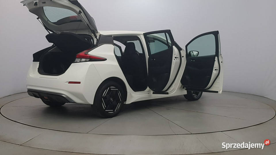 Nissan Leaf 40kWh Acenta Z polskiego salonu czujnik zmierzchu Warszawa