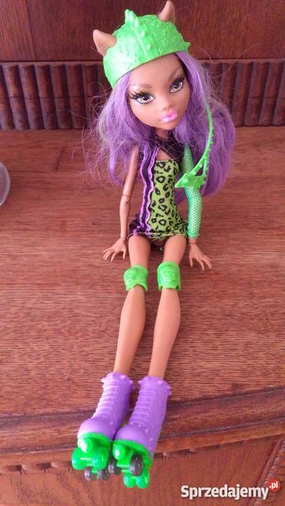Sprzedam lalkę Monster High na rolkach Lalki i akcesoria Konin
