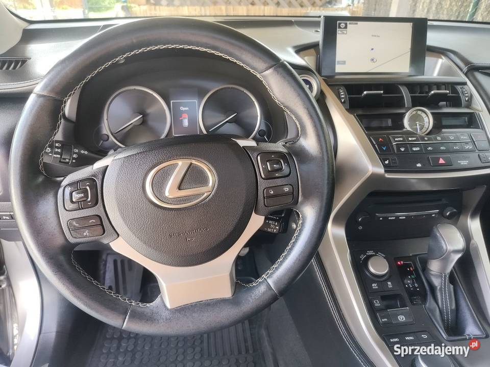 Lexus 300H 44 Panorama Bezwypadkowy Serwisowany przyciemniane szyby Mielec