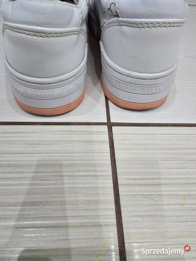 Guess trampki 36 Guess