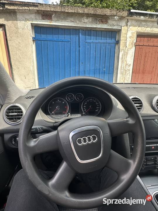 Kierownica 4 ramienna Audi a3 8p Wieleń