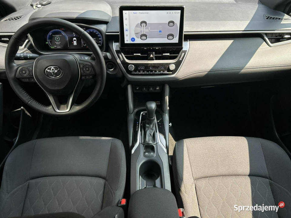 Toyota Corolla Cross 20 Hybrid STYLE TECH salon światła LED