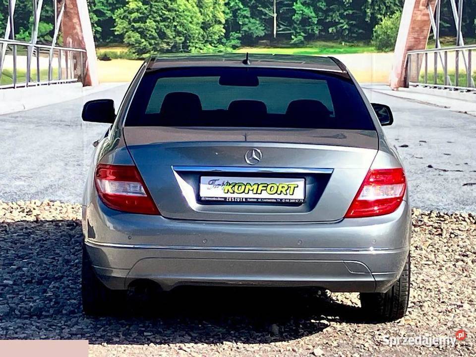 Mercedes Klasa C 18 benzyna 156 2009r Możliwy Mercedes-Benz Radom