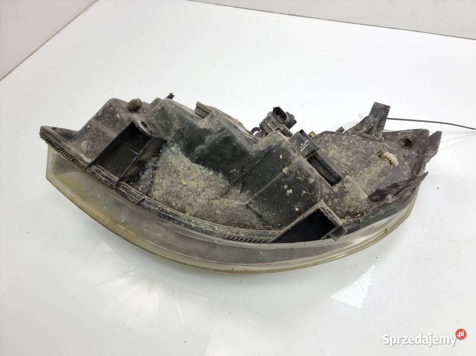 LAMPA PRAWA PRZÓD RENAULT MEGANE SCENIC II osobowe Lipno sprzedam