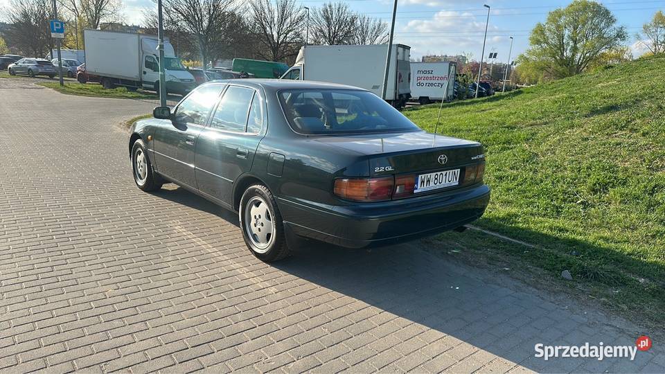 Toyota Camry 1994r xv10 stan kolekcjonerski 133KM mazowieckie