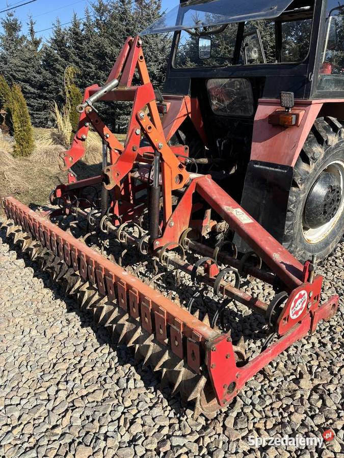 Agregat uprawowo siewny Famarol 3m wał packera