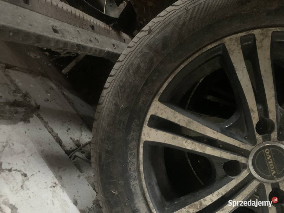 Koła 15 felgi aluminiowe Volvo Suwałki
