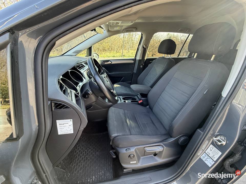 Vw Touran 2020r 15 Benzyna 150 Salon ASO I szary Lubartów sprzedam