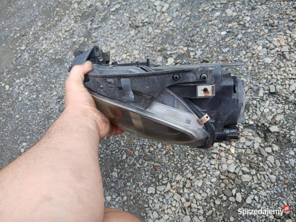 Lampa prawa przednia Mazda 6 I GGGY lift Radłów