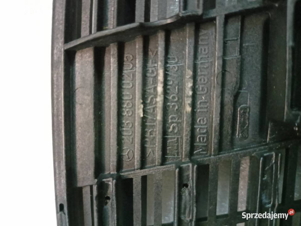 Wlot powietrza maski kratka Mercedes c klasa Czechy