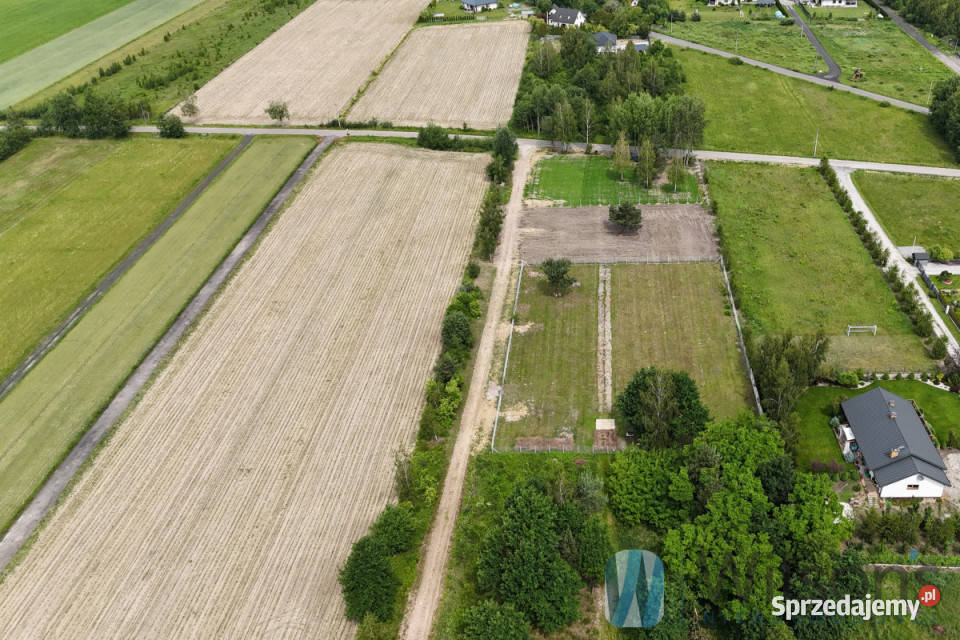 Grunt 1500m2 Błonie