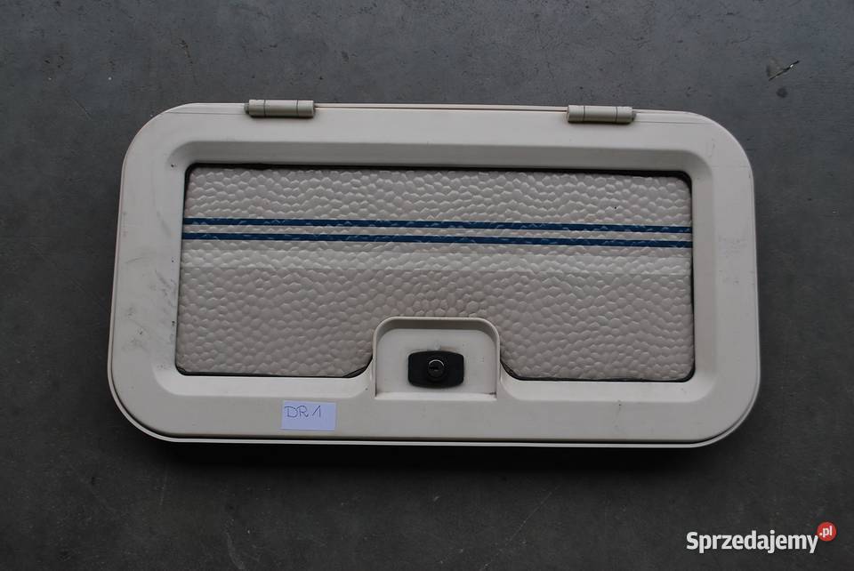 DRZWICZKI SERWISOWELUK BAGAŻOWY 595x32 sprzedam