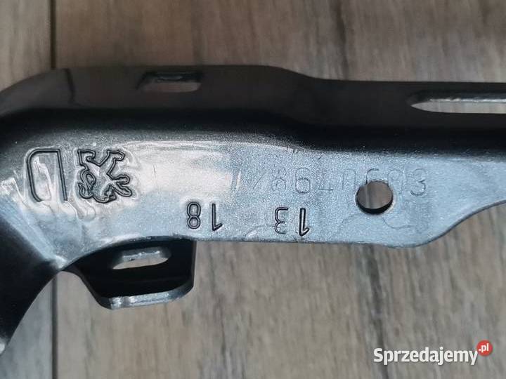 PEUGEOT 208 PRAWY ZAWIAS MASKI 728640C03 osobowe Karoseria Międzychód