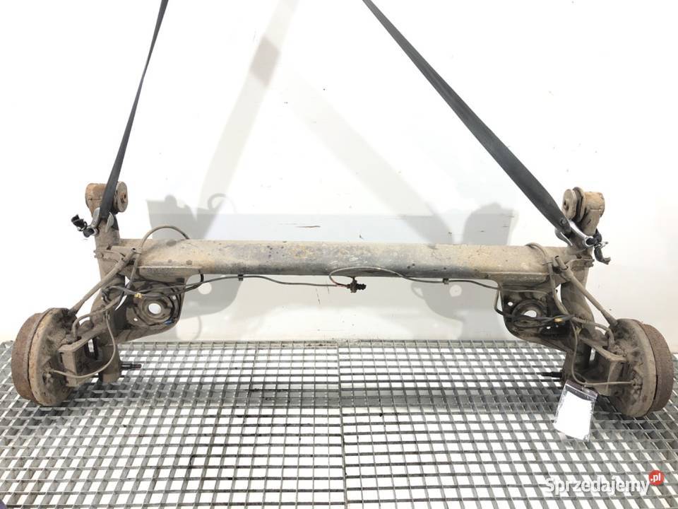 BELKA TYŁ SUZUKI SWIFT III Hatchback TYLNA