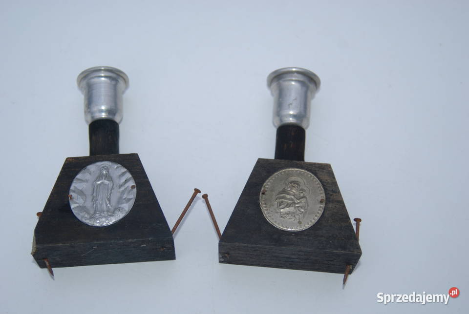 Stare przedwojenne świeczniki drewniane z Cieszyn
